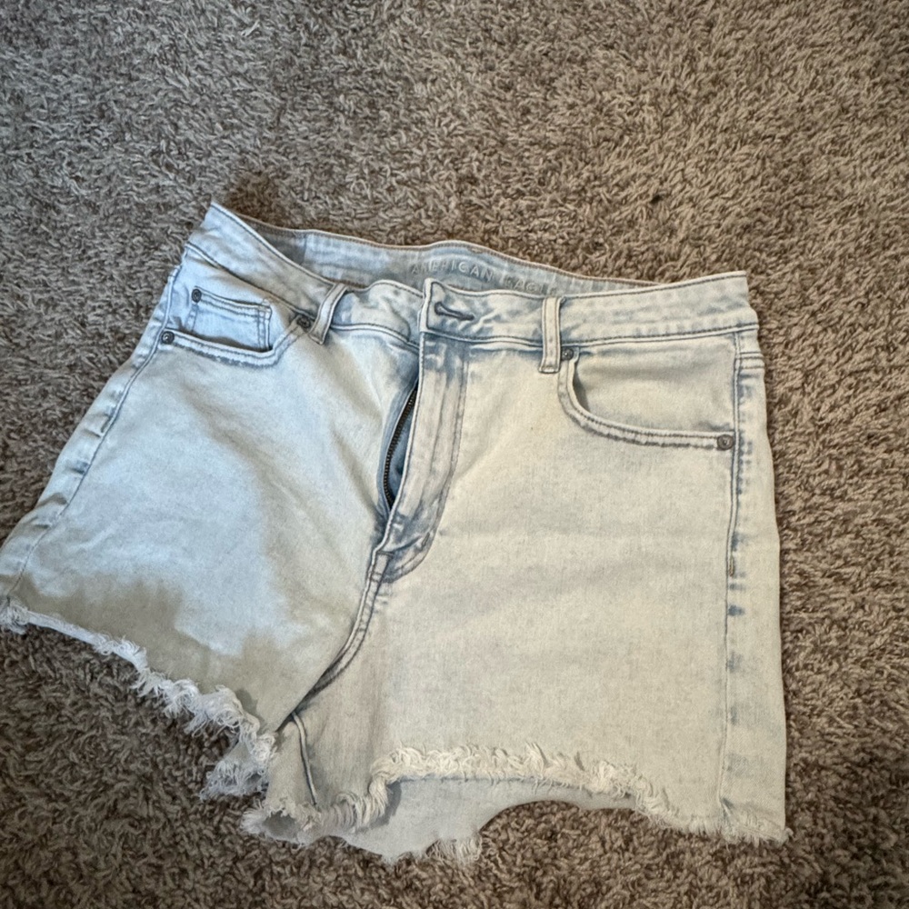 American Eagle Outfitters Light Wash Jean Shorts